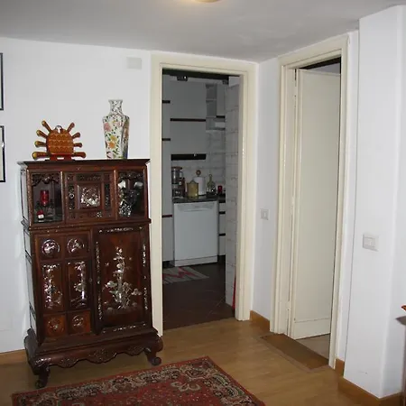 In Nomentana Nuova Séjour chez l'habitant *